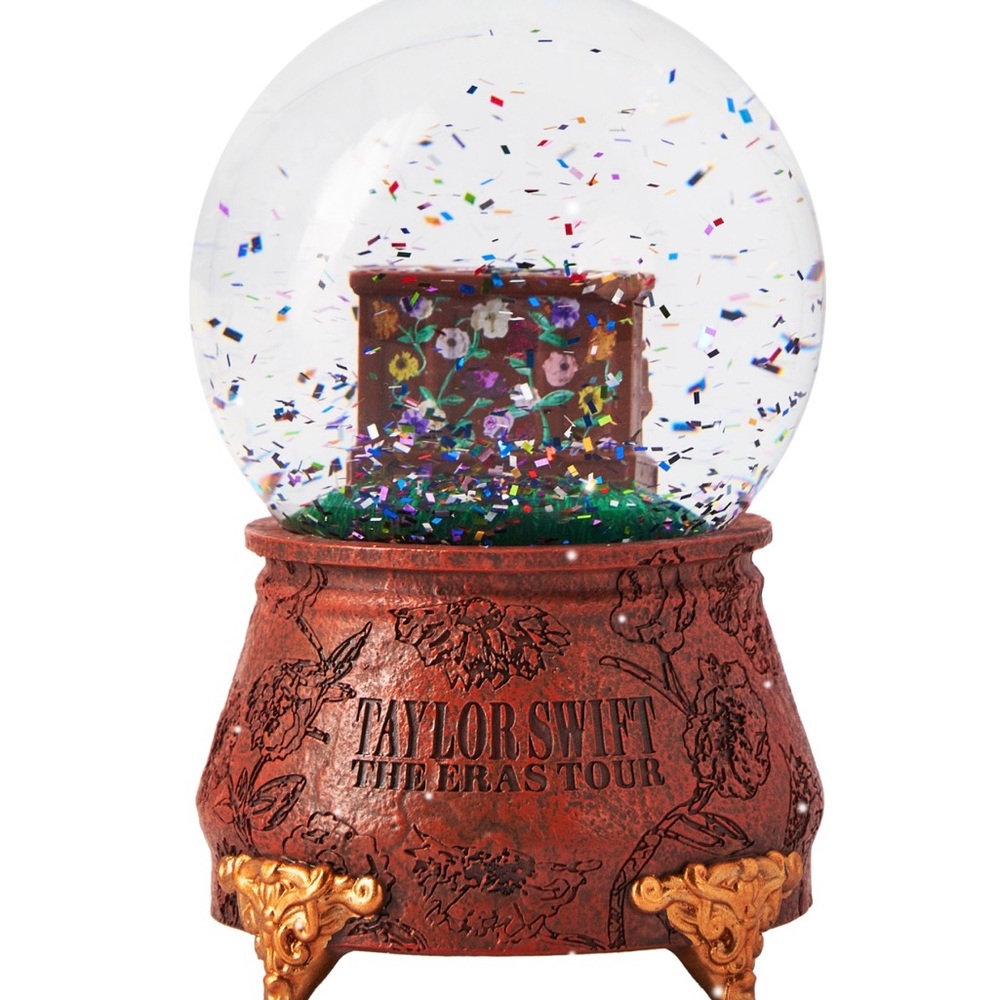 BRAND NEW IN BOX Taylor Swift The Eras Tour Snow Globe READY TO SHIP